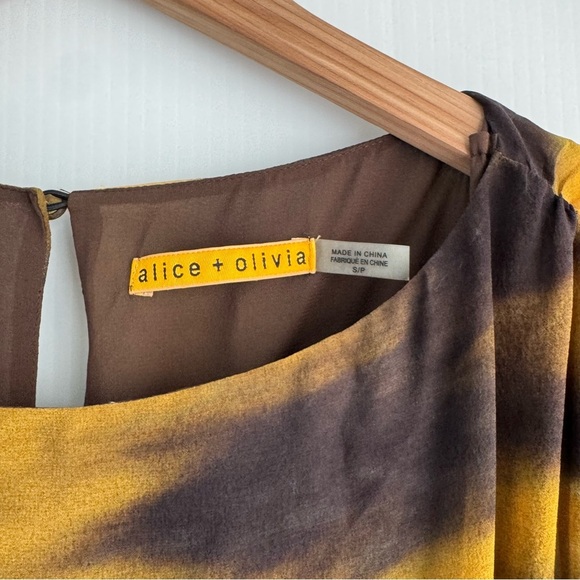 🆕 Alice + Olivia Silk Chiffon Kimono Sleeve Blouson yellow NWT size small - Picture 5 of 13